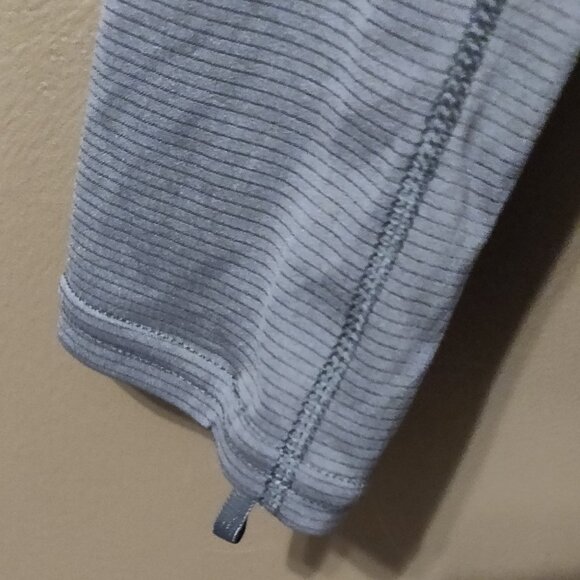 Patagonia Men's Capilene Baselayer Grey SIZE SMALL - Picture 4 of 4